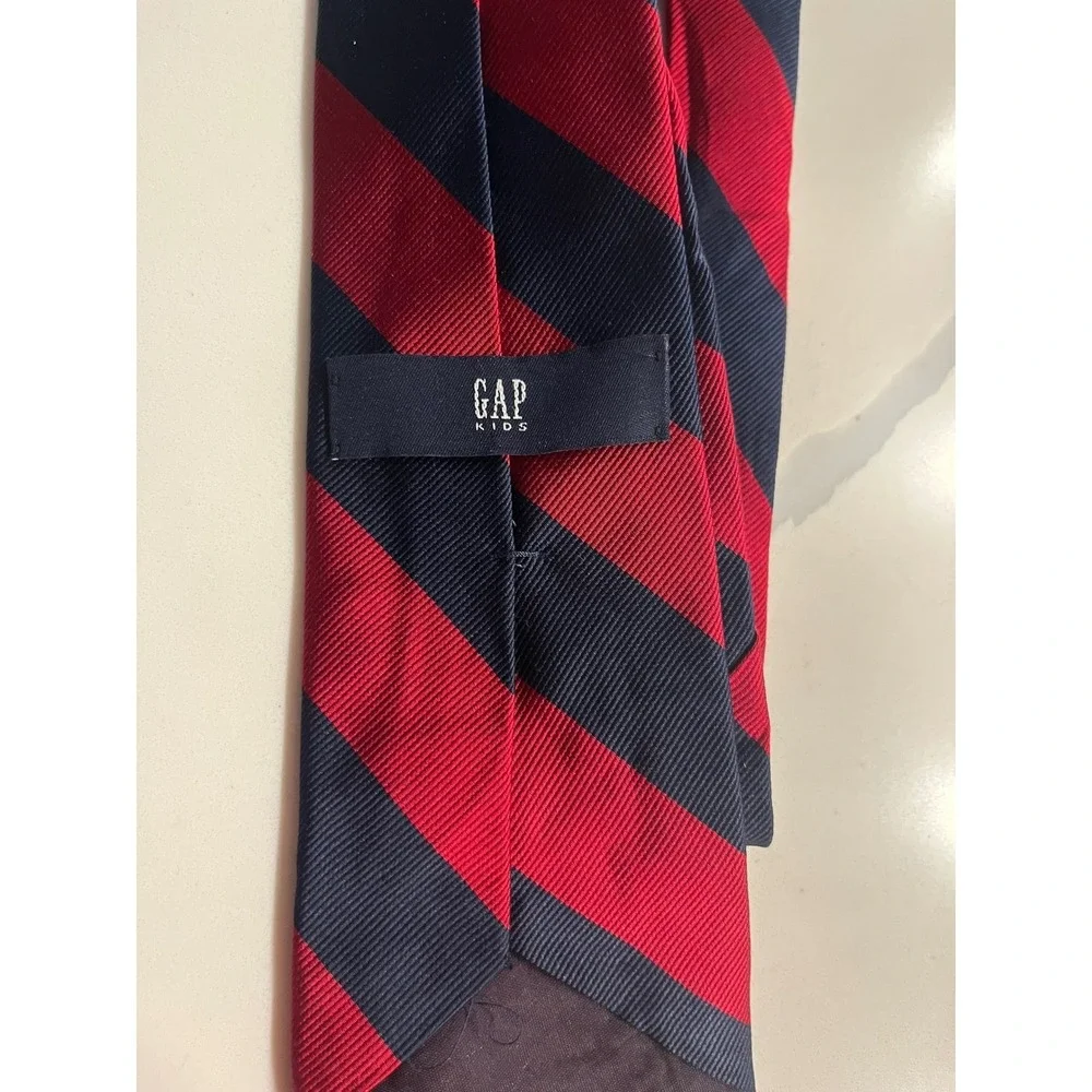 Gap Kids Boys Red Navy Blue‎ Diagonal Striped Necktie Classic Preppy School Tie